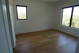 4717 W Estrella St, Tampa, FL 33629 - Photo 9