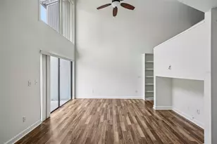 4009 Bainwood Ct, Tampa, FL 33614 - Photo 5