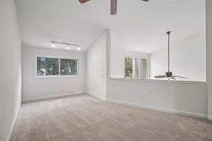 4009 Bainwood Ct, Tampa, FL 33614 - Photo 15
