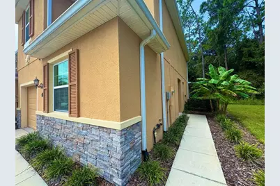 13943 River Willow Place, Tampa, FL 33637 - Photo 5