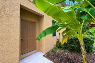 13943 River Willow Pl, Tampa, FL 33637 - Photo 7