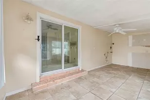 38621 North Ave, Zephyrhills, FL 33542 - Photo 57