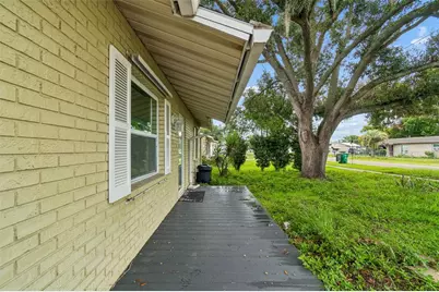 38621 North Avenue, Zephyrhills, FL 33542 - Photo 3