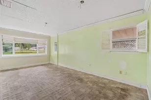 38621 North Ave, Zephyrhills, FL 33542 - Photo 25