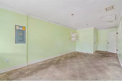38621 North Avenue, Zephyrhills, FL 33542 - Photo 29