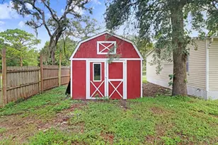 12610 Alemedo Ave, New Port Richey, FL 34654 - Photo 41