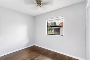 638 W 8th St, Lakeland, FL 33805 - Photo 7
