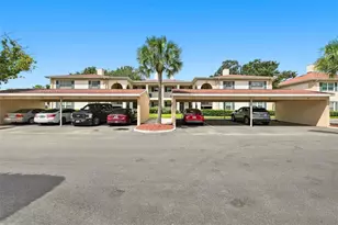 10342 Carrollwood Ln, Tampa, FL 33618 - Photo 29