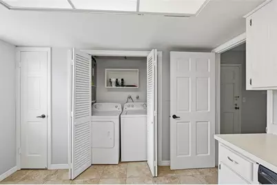 10342 Carrollwood Lane #168, Tampa, FL 33618 - Photo 11