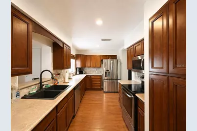 934 Hillwood Dr, Dunedin, FL 34698 - Photo 11