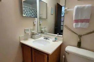 8724 Cobbler Pl, Tampa, FL 33615 - Photo 7