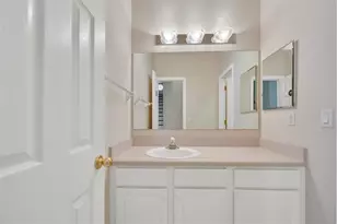 [Address not provided], Tampa, FL 33647 - Photo 29