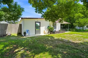 36401 5 Acre Ln, Zephyrhills, FL 33541 - Photo 5