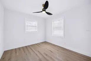 5949 32nd St N, Saint Petersburg, FL 33714 - Photo 29