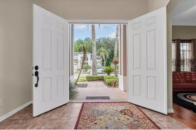 10436 Canary Isle Drive, Tampa, FL 33647 - Photo 7