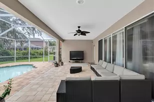 10436 Canary Isle Dr, Tampa, FL 33647 - Photo 47