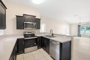3781 Madbury Cir, Lakeland, FL 33810 - Photo 7