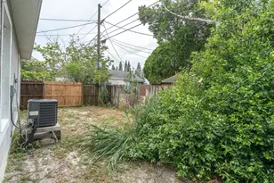 3410 Tarlton St N, Saint Petersburg, FL 33713 - Photo 25