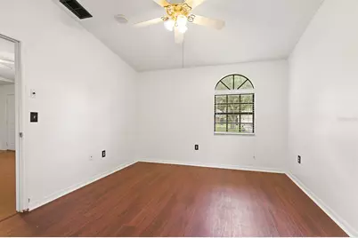 6346 Silver Oaks Drive, Zephyrhills, FL 33542 - Photo 15