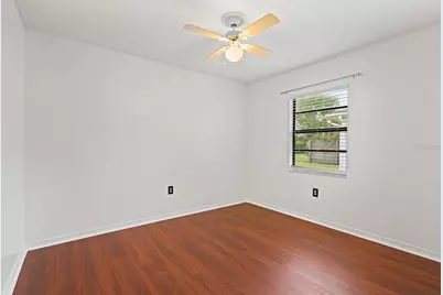 6346 Silver Oaks Drive, Zephyrhills, FL 33542 - Photo 17