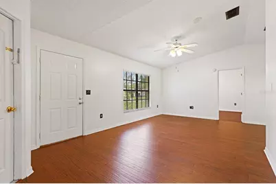 6346 Silver Oaks Drive, Zephyrhills, FL 33542 - Photo 7