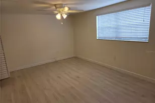 6006 1st Ave S, Saint Petersburg, FL 33707 - Photo 7
