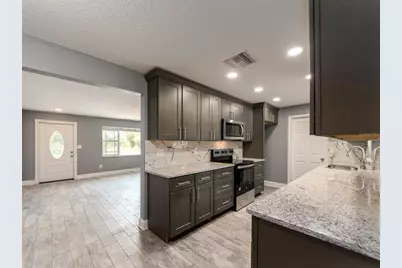 682 Druid Park Drive W, Clearwater, FL 33764 - Photo 9