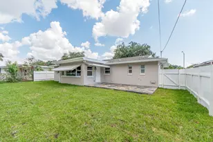 682 Druid Park Dr W, Clearwater, FL 33764 - Photo 25