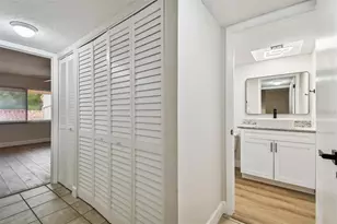 4800 Brittany Dr S, Saint Petersburg, FL 33715 - Photo 29