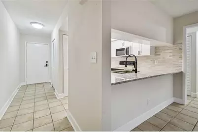 4800 Brittany Drive S #102, Saint Petersburg, FL 33715 - Photo 15