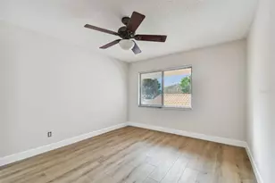 4800 Brittany Dr S, Saint Petersburg, FL 33715 - Photo 35