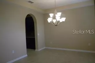 27750 Autumn Breeze Cir, Wesley Chapel, FL 33544 - Photo 11