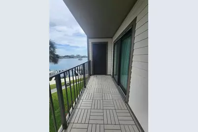 650 Island Way #302, Clearwater, FL 33767 - Photo 5