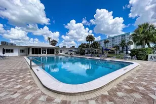 10351 Regal Dr, Largo, FL 33774 - Photo 19