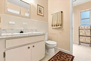 7222 Holiday Dr, Spring Hill, FL 34606 - Photo 11