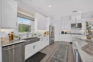 10168 Silent Night Ln, Sarasota, FL 34241 - Photo 25