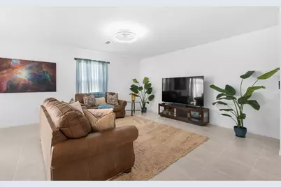 13524 Camelot Ct, Parrish, FL 34219 - Photo 9