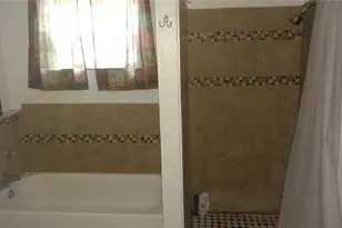 4200 2nd Ave N, Saint Petersburg, FL 33713 - Photo 5