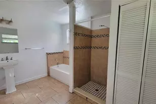 4200 2nd Ave N, Saint Petersburg, FL 33713 - Photo 5