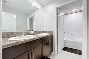 1565 Colding Dr, Ruskin, FL 33570 - Photo 17