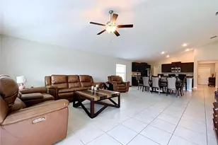 1565 Colding Dr, Ruskin, FL 33570 - Photo 3