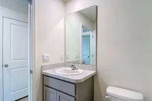 7737 Rosewood Garden Loop, Tampa, FL 33637 - Photo 21
