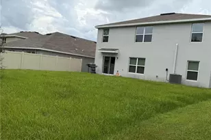 7737 Rosewood Garden Loop, Tampa, FL 33637 - Photo 3