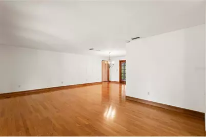 3101 Walnut Street NE, Saint Petersburg, FL 33704 - Photo 7