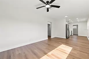 5209 S 80th St, Tampa, FL 33619 - Photo 7