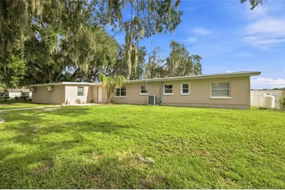 5106 Thonotosassa Road, Plant City, FL 33565 - Photo 31