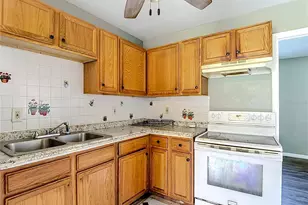 8410 N Semmes St, Tampa, FL 33604 - Photo 7