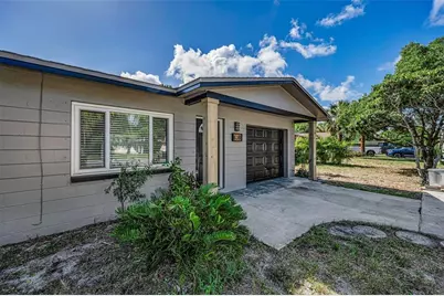839 13th Avenue SW, Largo, FL 33770 - Photo 3