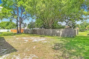 10328 Loquat Dr, Port Richey, FL 34668 - Photo 43