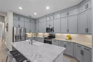 15170 Aviles Pkwy, Odessa, FL 33556 - Photo 13